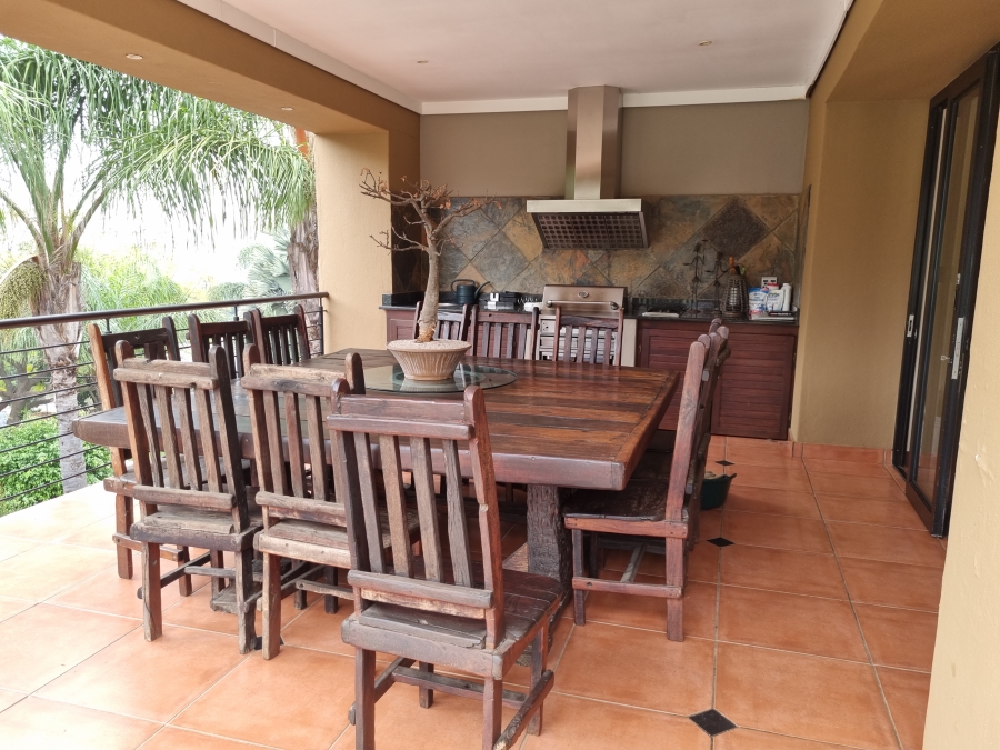 3 Bedroom Property for Sale in Safari Gardens North West